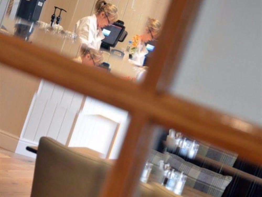 The Black Bull Inn Escrick Εξωτερικό φωτογραφία